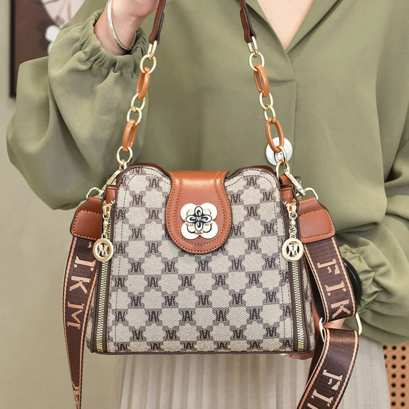 Bolso de hombro con estampado  - Women'S Work Fashion reseña y precio